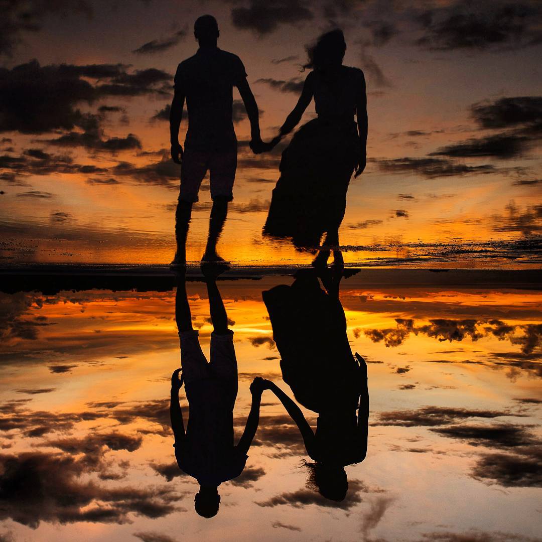 beach-photography-reflection-and-silhouettes