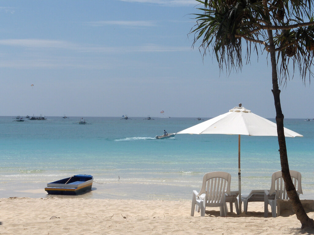 Peak or Off-Peak: When is the Best Time to Go to Boracay?