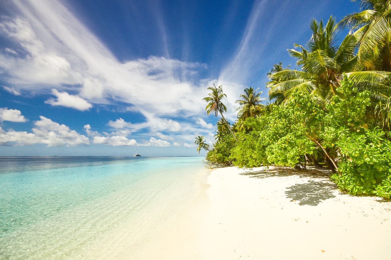 9 Priceless Experiences In Boracay's Puka Beach