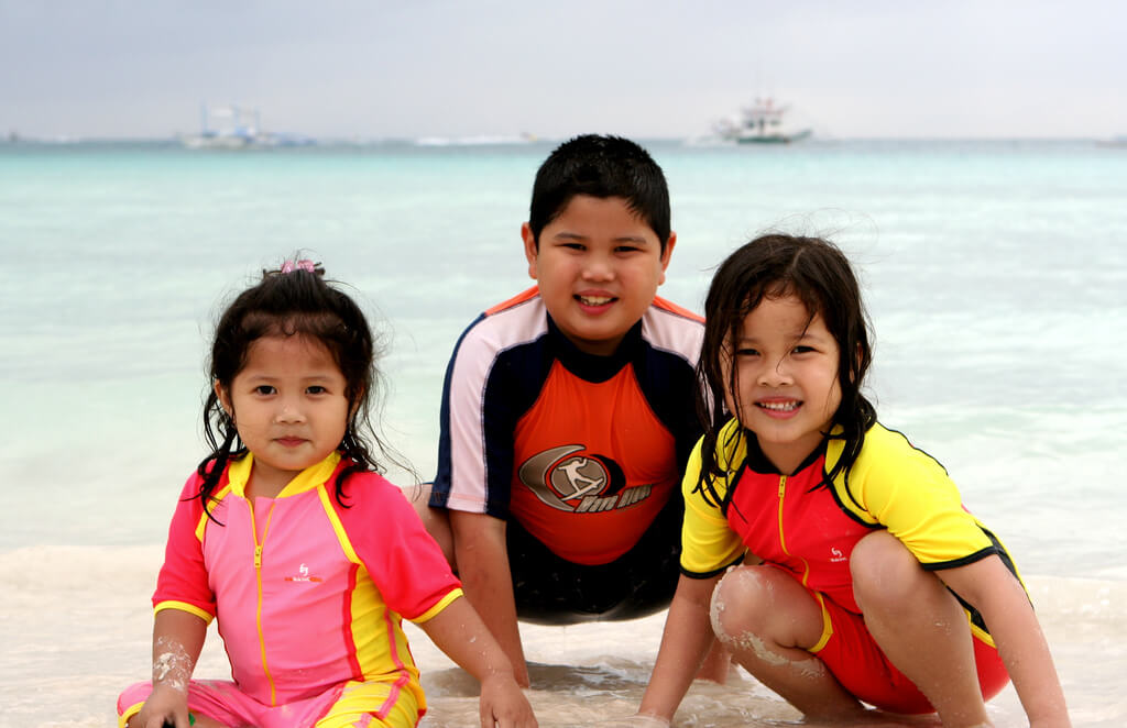 boaracay-shore-kids-vacation