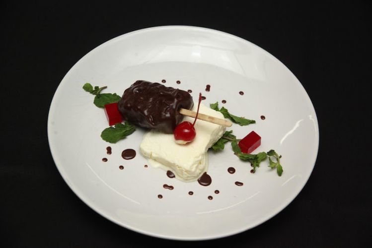 Boracay Desserts Chocolate Pound Cake Ala Mode